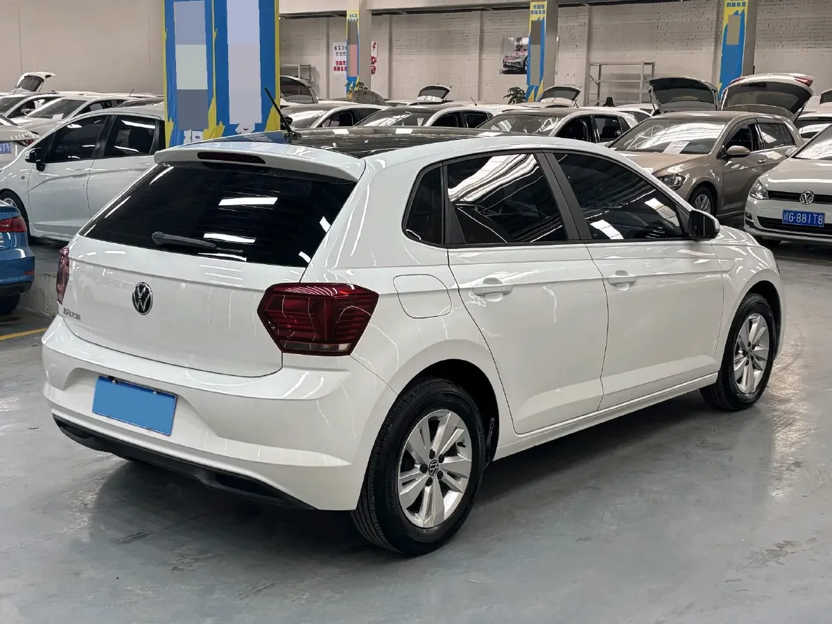 2023 Volkswagen Polo 1.5L 110HP L4 6AT,autocango,china used car exporter,china ev exporter,chinese used car exporter,chinese used ev exporter