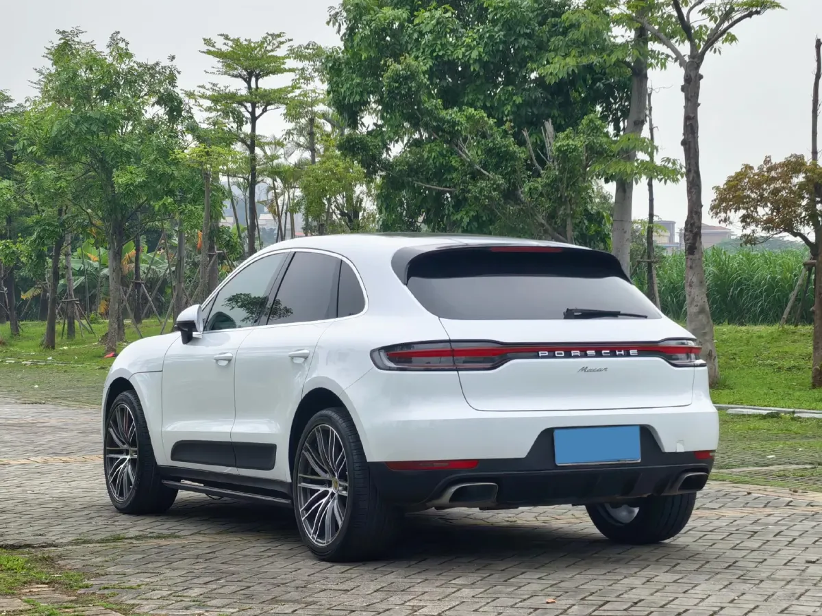 2018 Porsche Macan 2.0T 252HP L4 7DCT,autocango,china used car exporter,china ev exporter,chinese used car exporter,chinese used ev exporter
