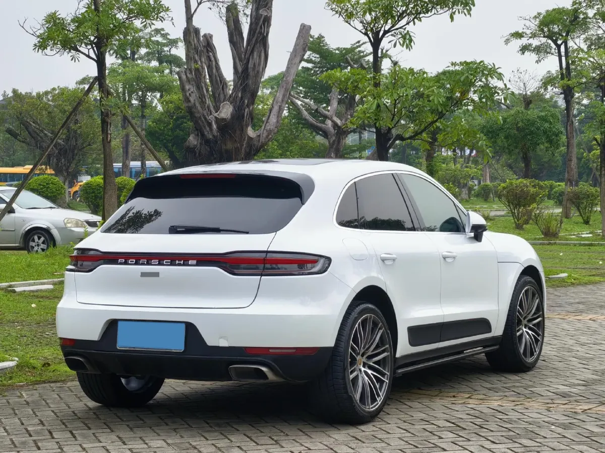2018 Porsche Macan 2.0T 252HP L4 7DCT,autocango,china used car exporter,china ev exporter,chinese used car exporter,chinese used ev exporter