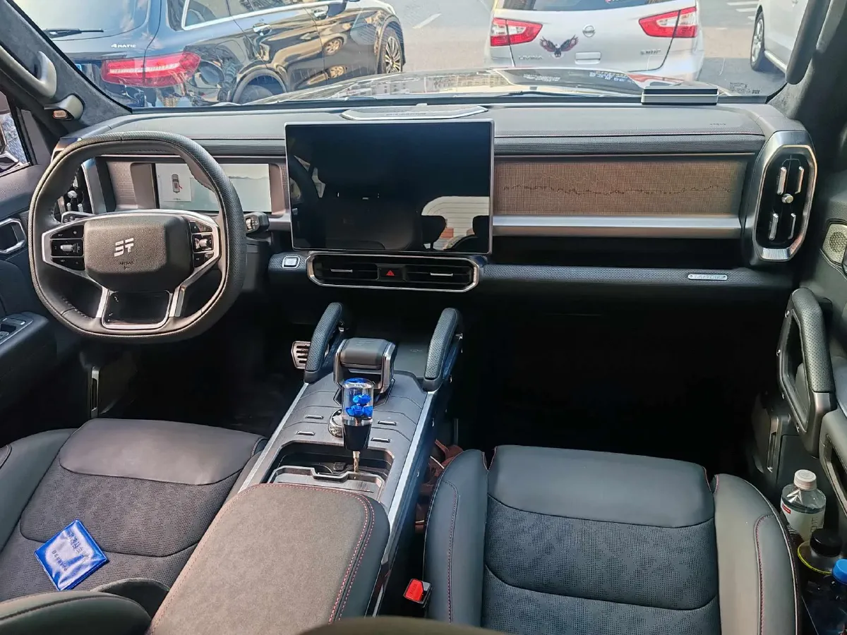 2023 Jetour Traveller 2.0T 254HP L4 7DCT,autocango,china used car exporter,china ev exporter,chinese used car exporter,chinese used ev exporter