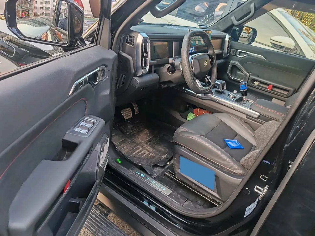 2023 Jetour Traveller 2.0T 254HP L4 7DCT,autocango,china used car exporter,china ev exporter,chinese used car exporter,chinese used ev exporter