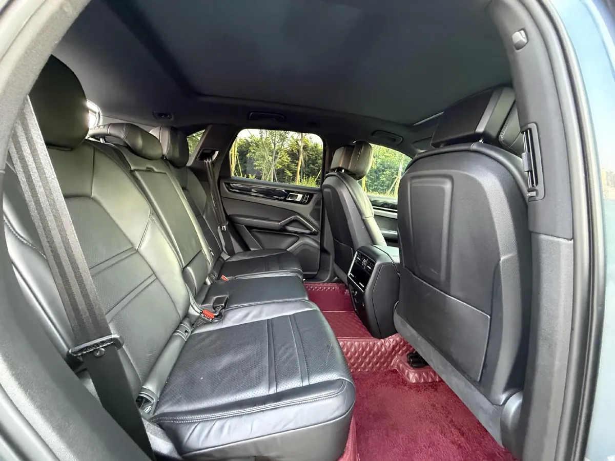2018 Land Rover Range Rover Velar 3.0T 380HP V6 8AT,autocango,china used car exporter,china ev exporter,chinese used car exporter,chinese used ev exporter