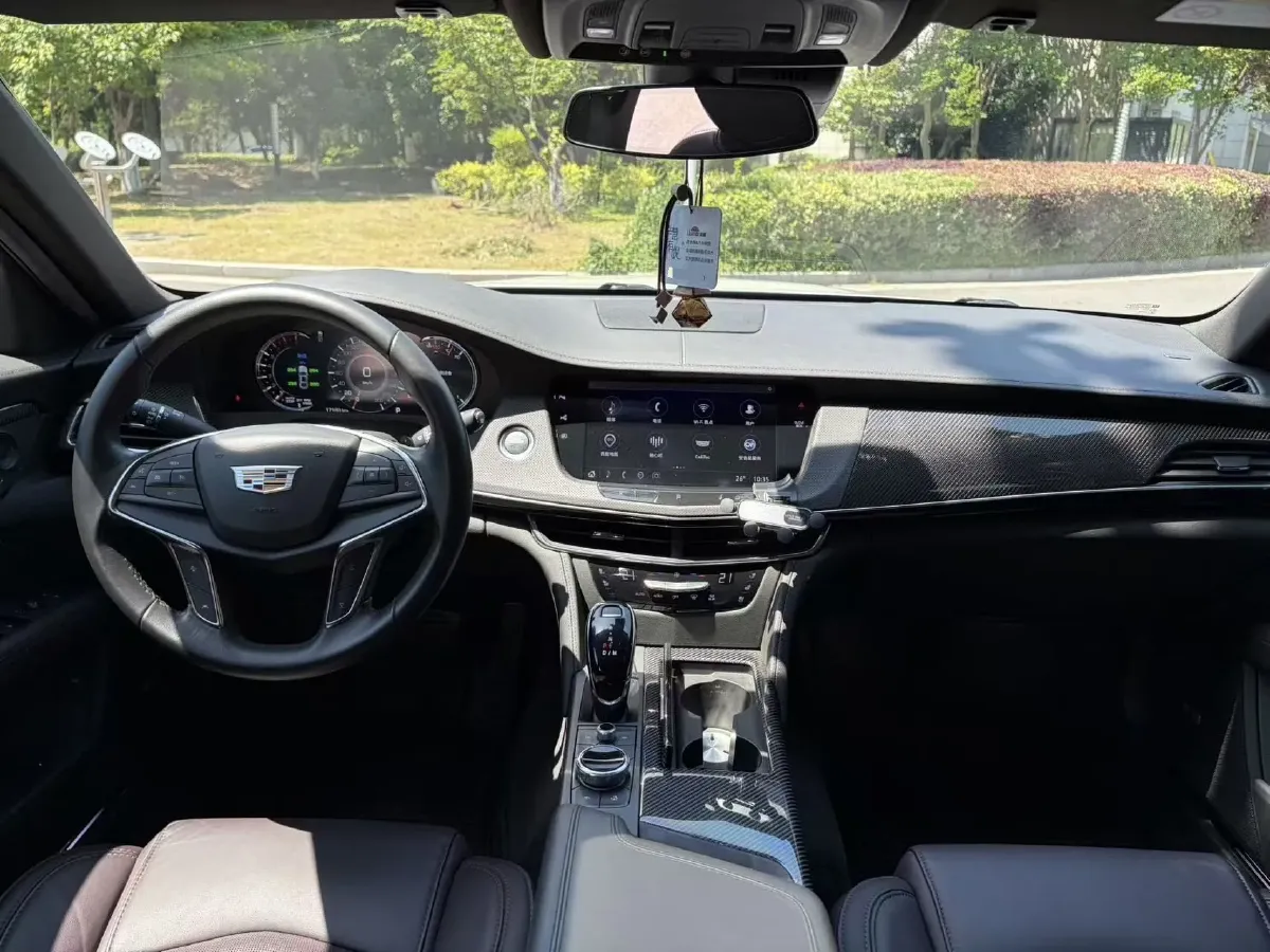 2022 Cadillac CT6 2.0T 237HP L4 10AT,autocango,china used car exporter,china ev exporter,chinese used car exporter,chinese used ev exporter