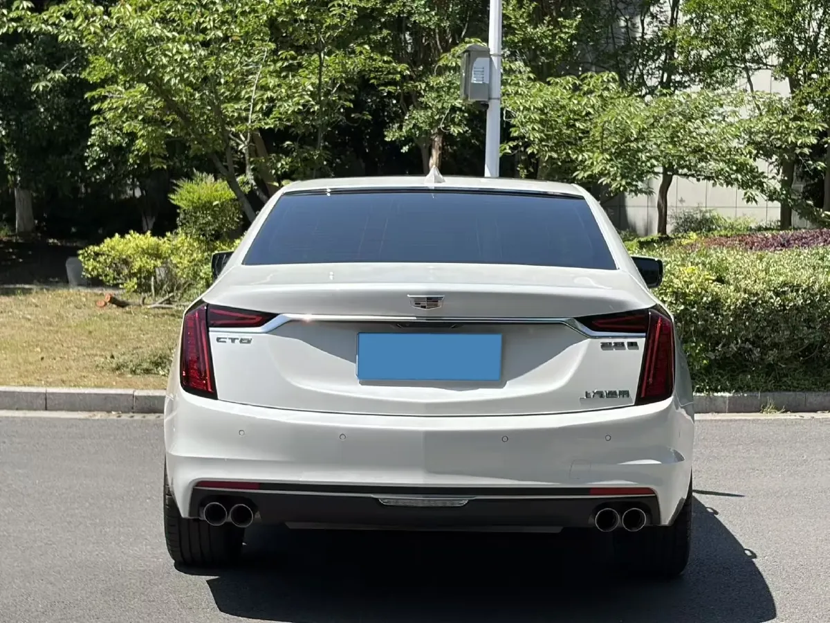 2022 Cadillac CT6 2.0T 237HP L4 10AT,autocango,china used car exporter,china ev exporter,chinese used car exporter,chinese used ev exporter