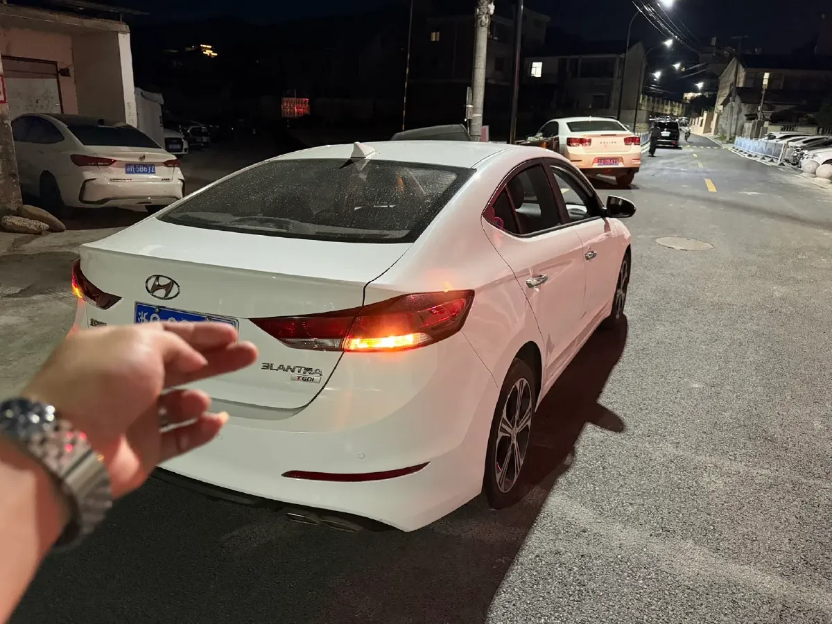 2018 Hyundai Elantra 1.4T 130HP L4 7DCT,autocango,china used car exporter,china ev exporter,chinese used car exporter,chinese used ev exporter