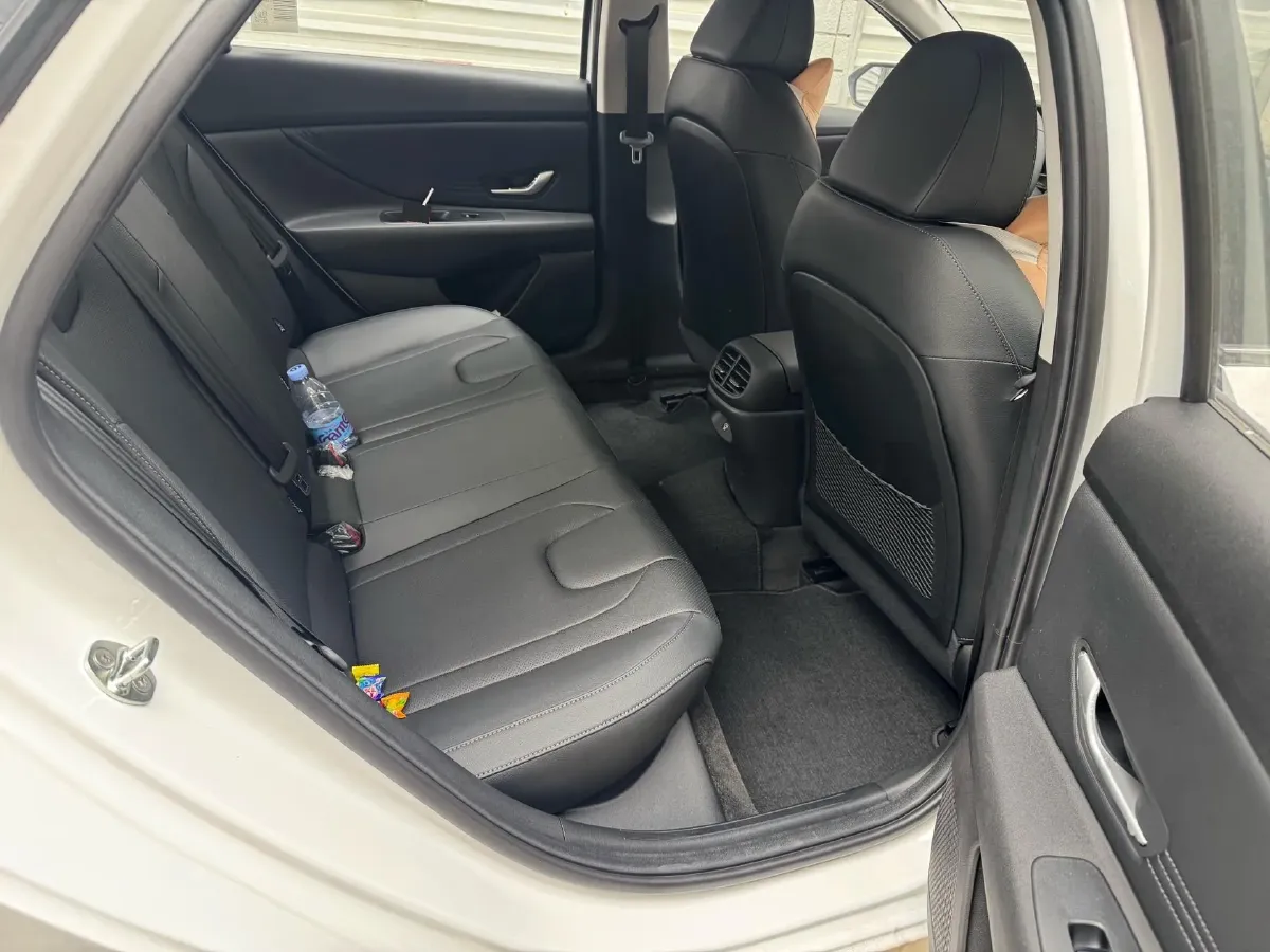 2023 Hyundai Elantra 1.5L 115HP L4 CVT,autocango,china used car exporter,china ev exporter,chinese used car exporter,chinese used ev exporter