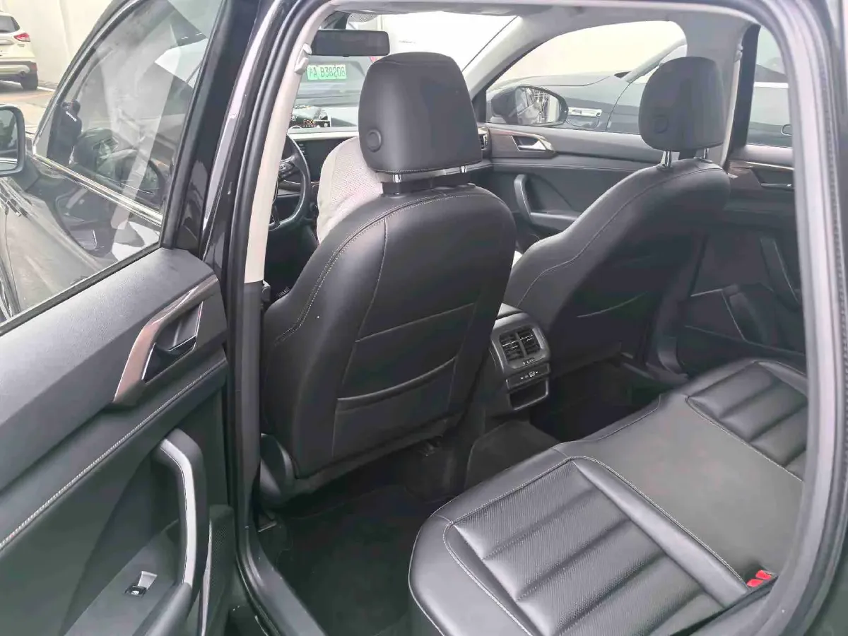 2022 Volkswagen Tharu 1.4T 150HP L4 7DCT,autocango,china used car exporter,china ev exporter,chinese used car exporter,chinese used ev exporter