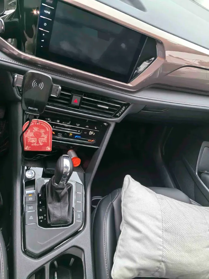 2022 Volkswagen Tharu 1.4T 150HP L4 7DCT,autocango,china used car exporter,china ev exporter,chinese used car exporter,chinese used ev exporter