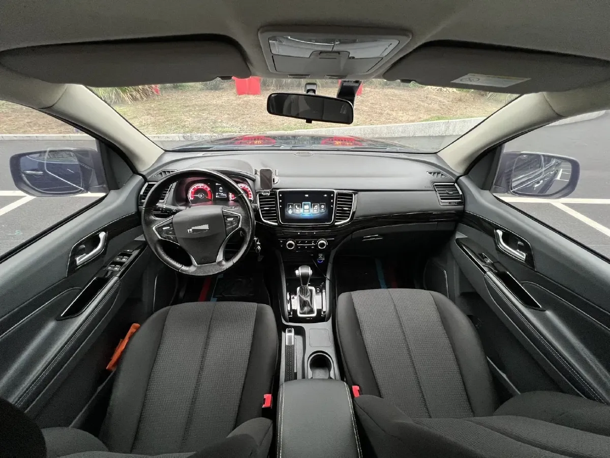 2020 Isuzu LingTuo 2.5T 150HP L4 6AT,autocango,china used car exporter,china ev exporter,chinese used car exporter,chinese used ev exporter