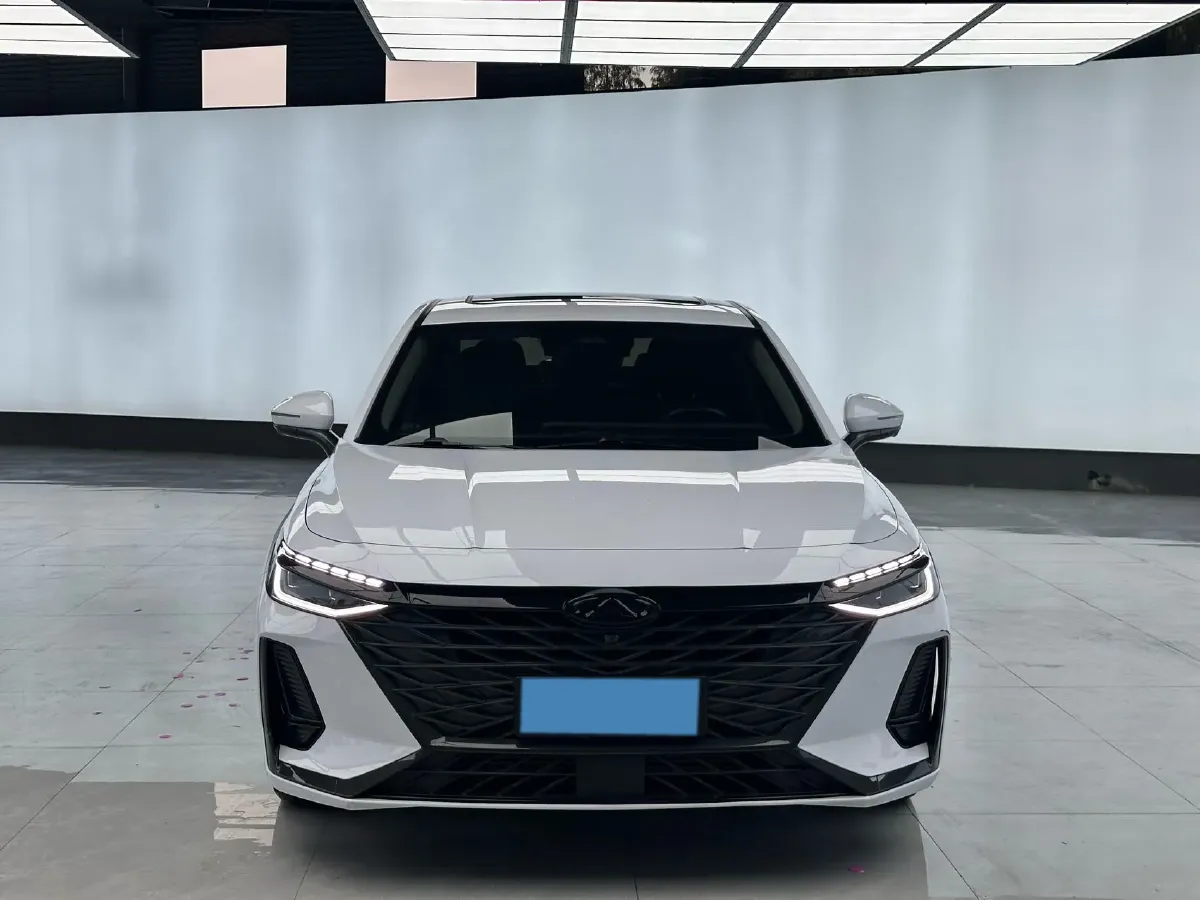 2023 Chery Arrizo 8 2.0T 254HP L4 7DCT,autocango,china used car exporter,china ev exporter,chinese used car exporter,chinese used ev exporter