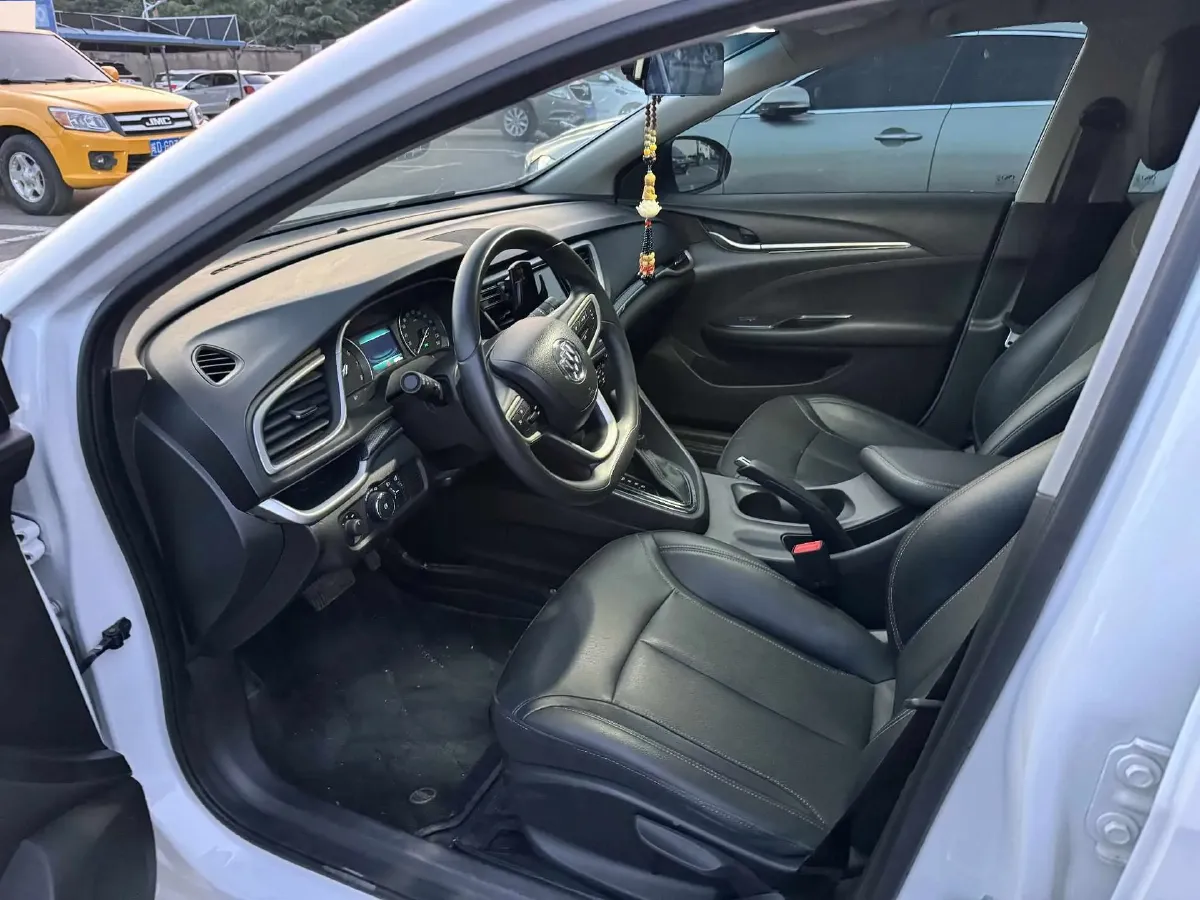 2020 Buick Encore 1.0T 125HP L3 6AT,autocango,china used car exporter,china ev exporter,chinese used car exporter,chinese used ev exporter
