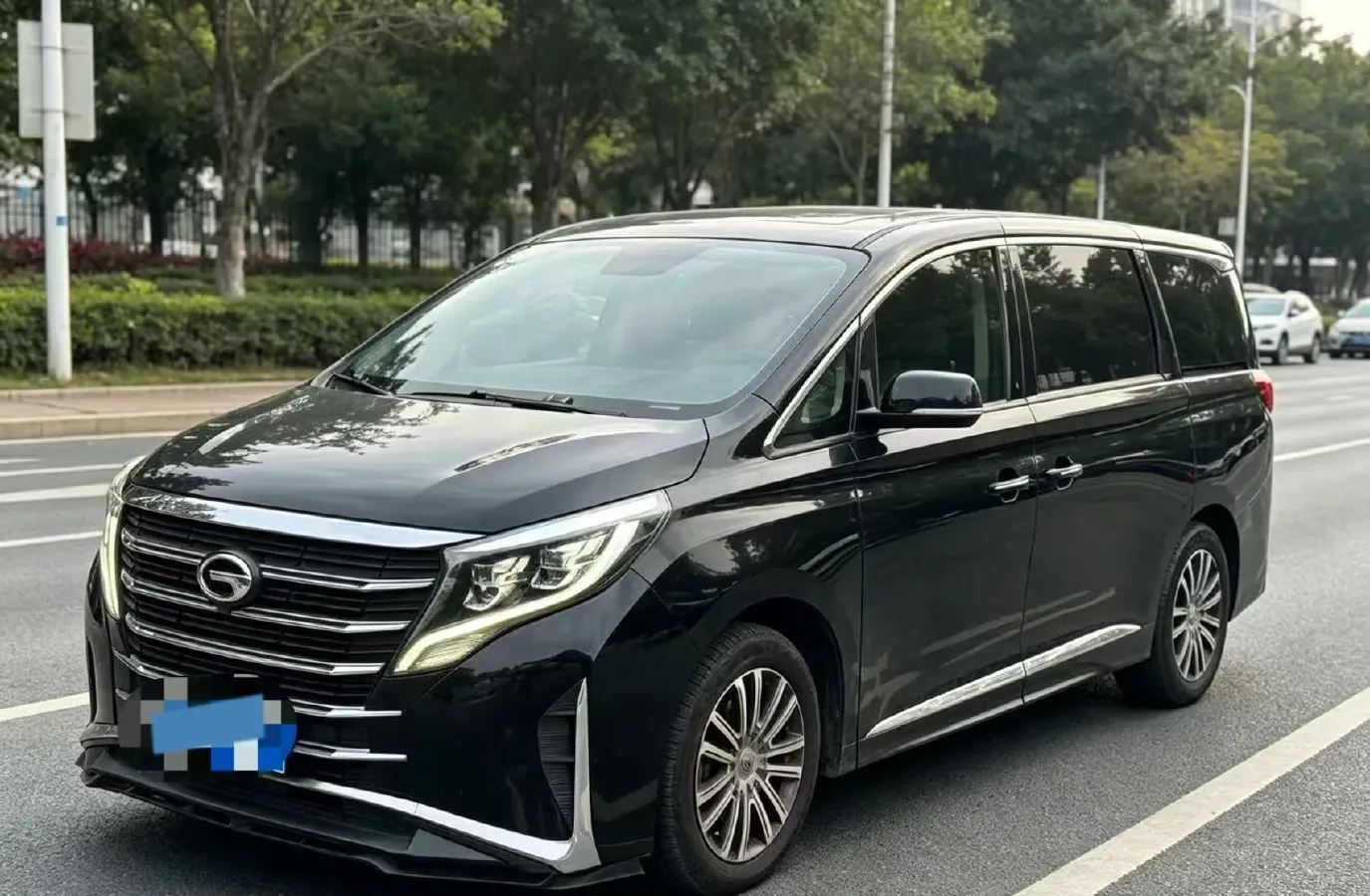 2021 GAC Trumpchi M8 2.0T 252HP L4 8AT,autocango,china used car exporter,china ev exporter,chinese used car exporter,chinese used ev exporter