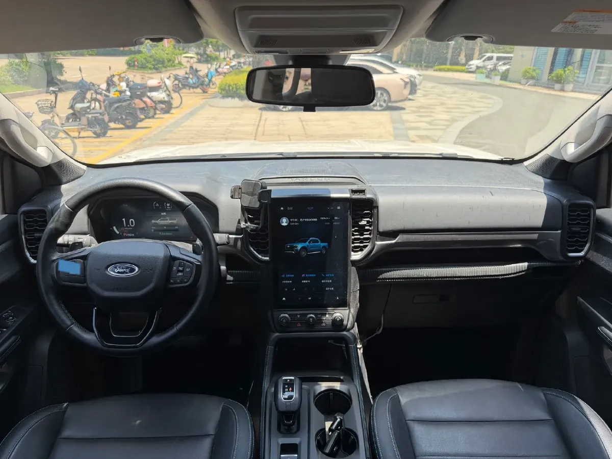 2023 Ford Ranger 2.3T 258HP L4 8AT,autocango,china used car exporter,china ev exporter,chinese used car exporter,chinese used ev exporter