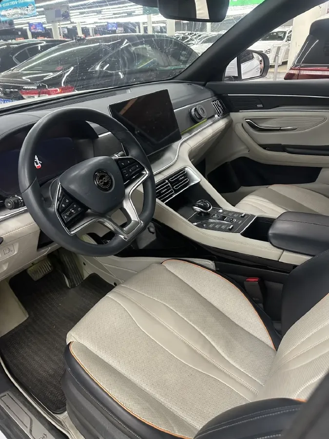 2021 Geely JiaJi 1.5T 177HP L3 7DCT PHEV 11.3KWH,autocango,china used car exporter,china ev exporter,chinese used car exporter,chinese used ev exporter