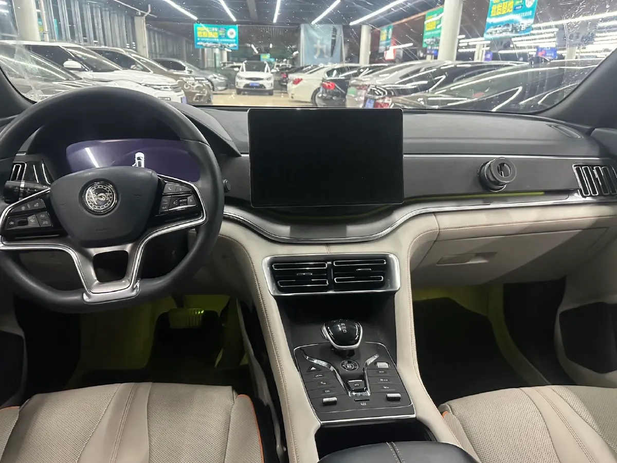 2021 Geely JiaJi 1.5T 177HP L3 7DCT PHEV 11.3KWH,autocango,china used car exporter,china ev exporter,chinese used car exporter,chinese used ev exporter