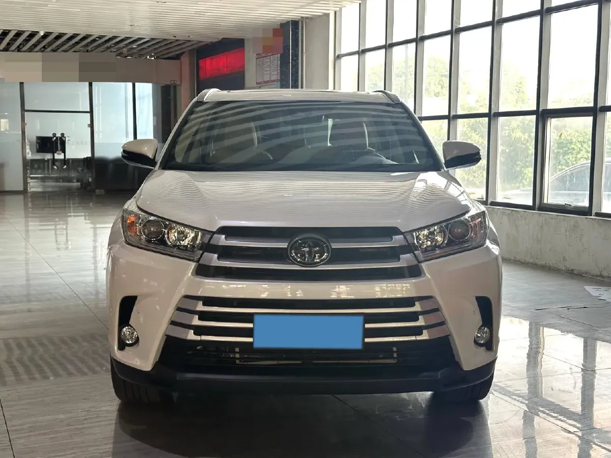 2018 Toyota Highlander 2.0T 220HP L4 6AT,autocango,china used car exporter,china ev exporter,chinese used car exporter,chinese used ev exporter
