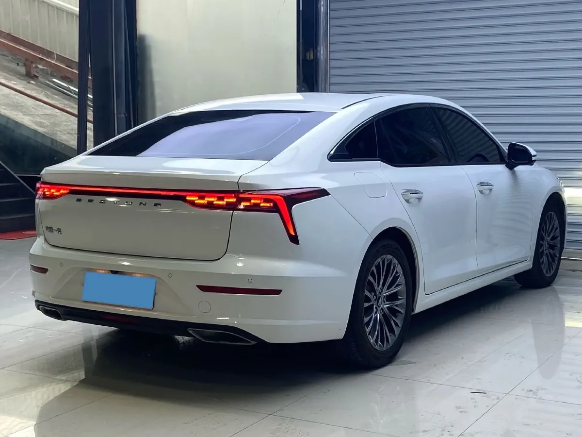 2021 Bestune B70 1.5T 169HP L4 7DCT,autocango,china used car exporter,china ev exporter,chinese used car exporter,chinese used ev exporter
