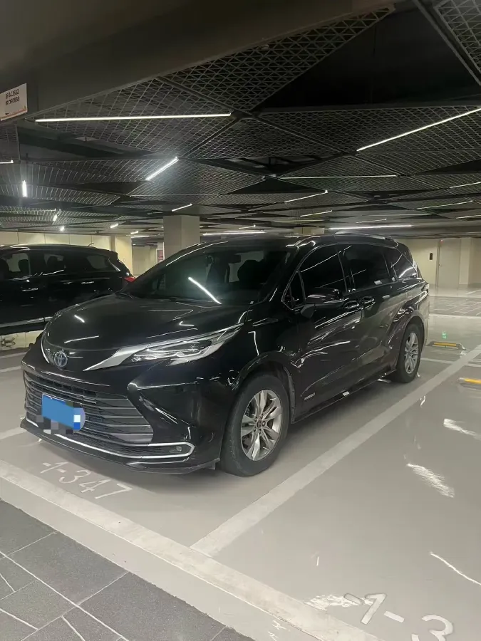 2021 Toyota Sienna 2.5L 192HP L4 E-CVT Hybrid,autocango,china used car exporter,china ev exporter,chinese used car exporter,chinese used ev exporter