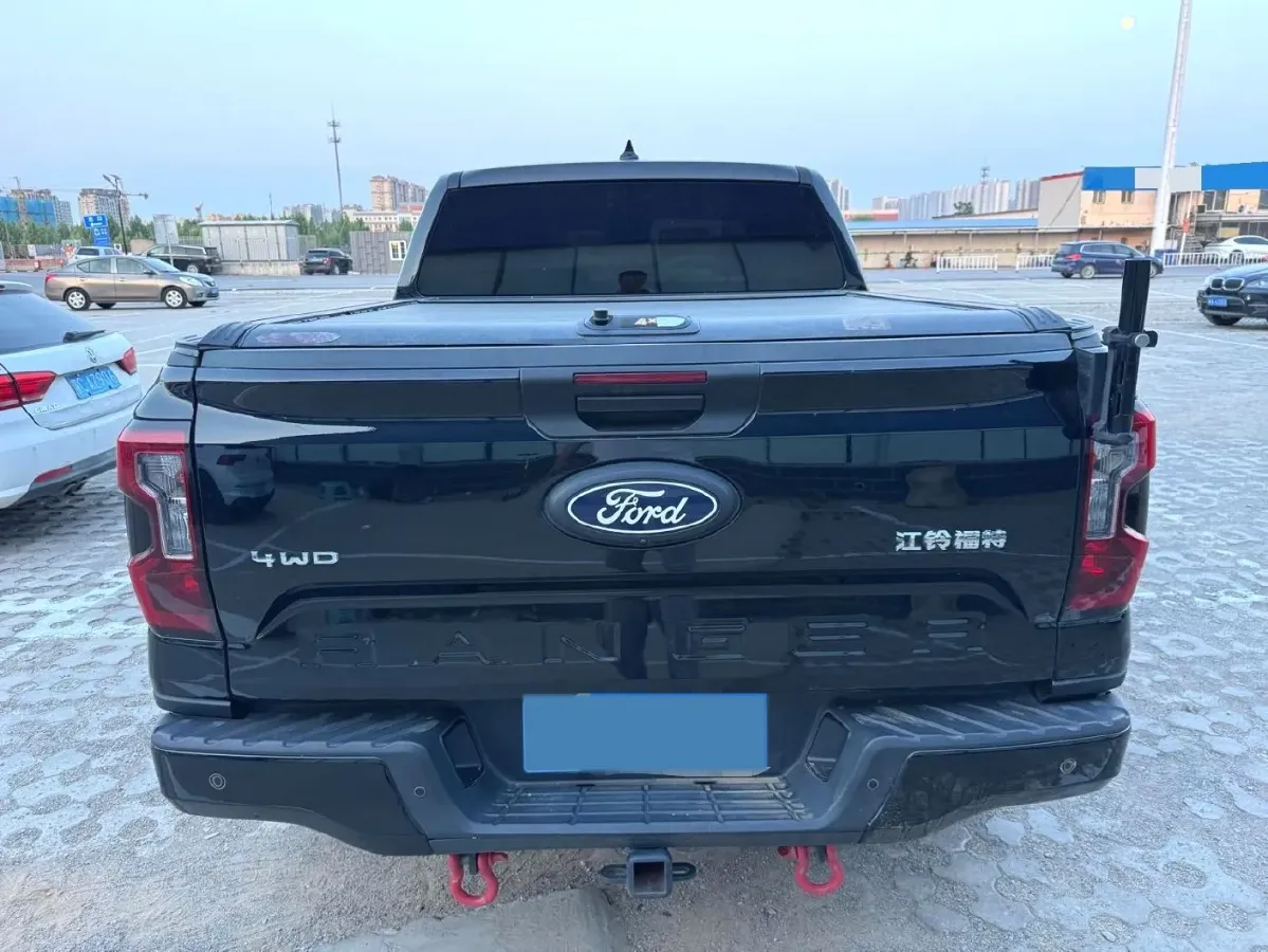 2023 Ford Ranger 2.3T 186HP L4 8AT,autocango,china used car exporter,china ev exporter,chinese used car exporter,chinese used ev exporter