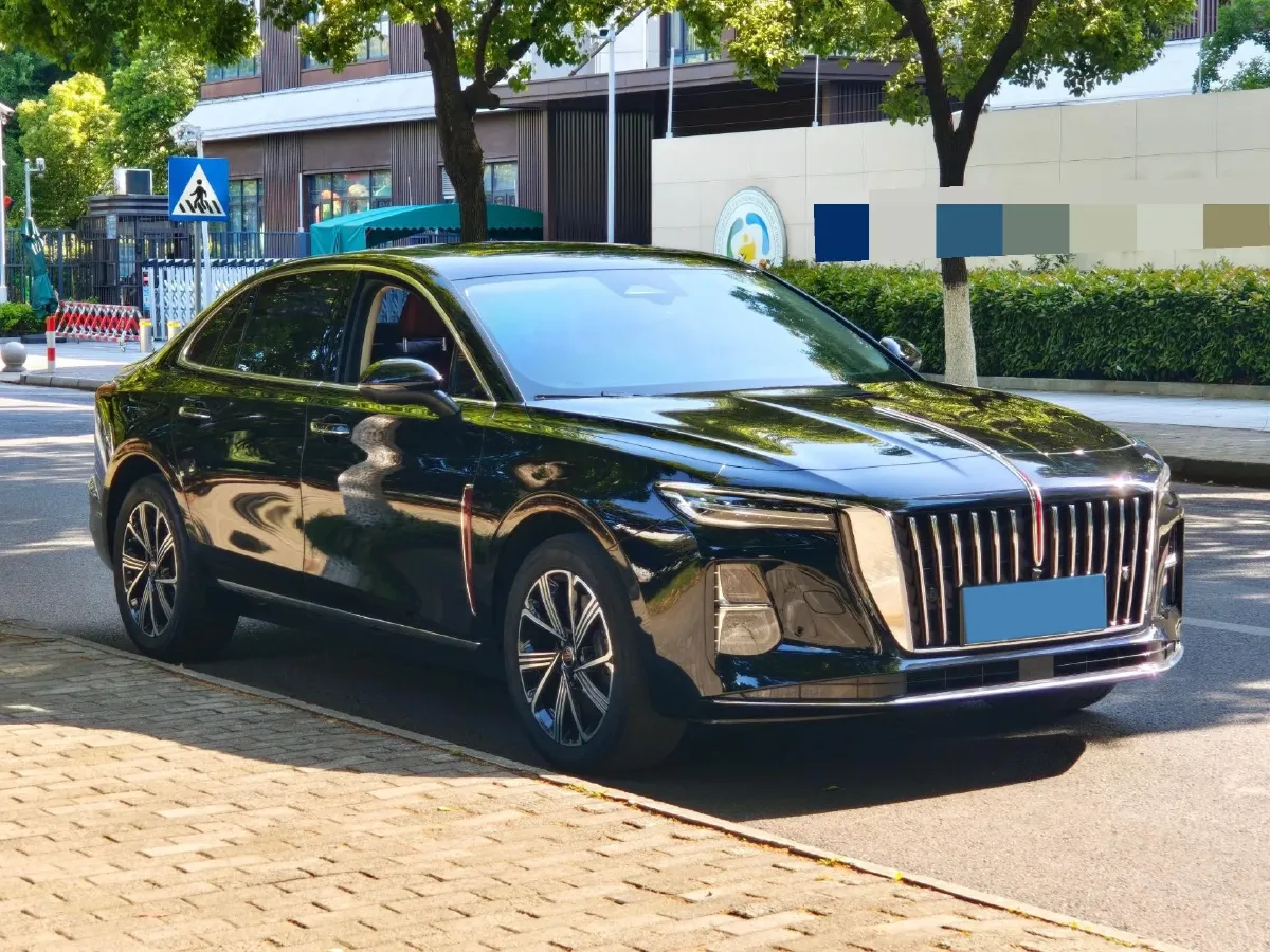 2025 HongQi H5 1.5T 150HP L4 1DHT PHEV,autocango,china used car exporter,china ev exporter,chinese used car exporter,chinese used ev exporter