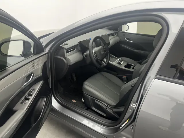 2025 BYD Qin Plus 1.5L 101HP L4 E-CVT PHEV 7.68KWH,autocango,china used car exporter,china ev exporter,chinese used car exporter,chinese used ev exporter
