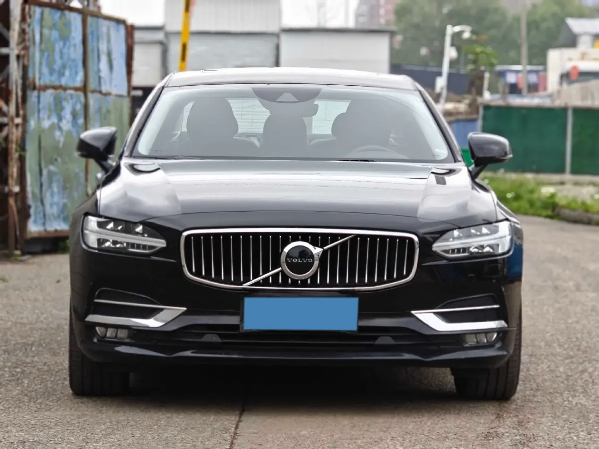 2020 Volvo S90 2.0T 254HP L4 8AT,autocango,china used car exporter,china ev exporter,chinese used car exporter,chinese used ev exporter