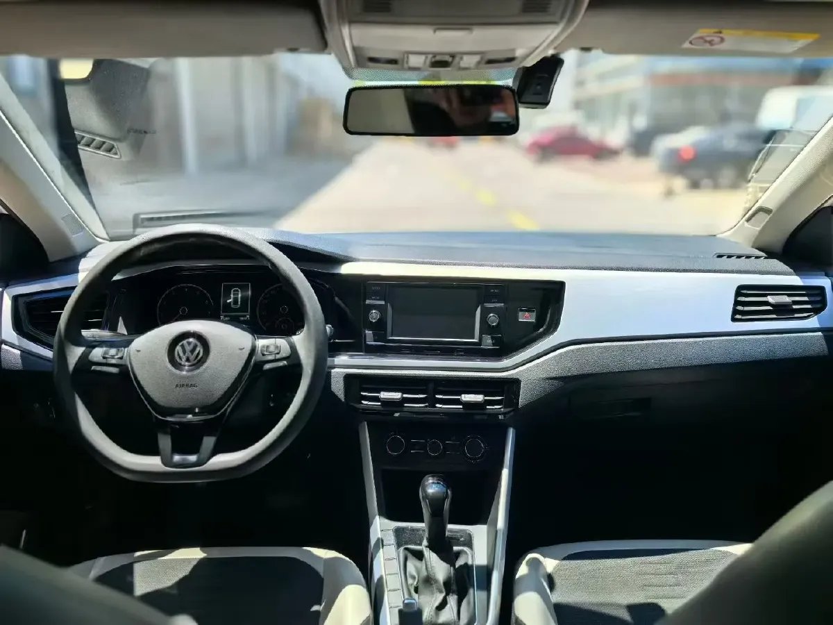 2019 Volkswagen Polo 1.5L 113HP L4 6AT,autocango,china used car exporter,china ev exporter,chinese used car exporter,chinese used ev exporter