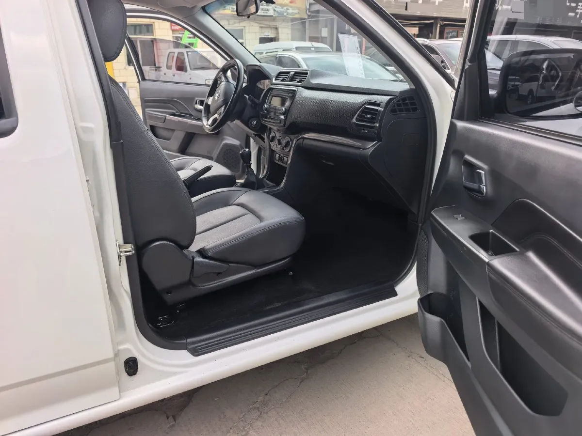 2021 Great Wall Wingle 5 2.0T 139HP L4 6MT,autocango,china used car exporter,china ev exporter,chinese used car exporter,chinese used ev exporter