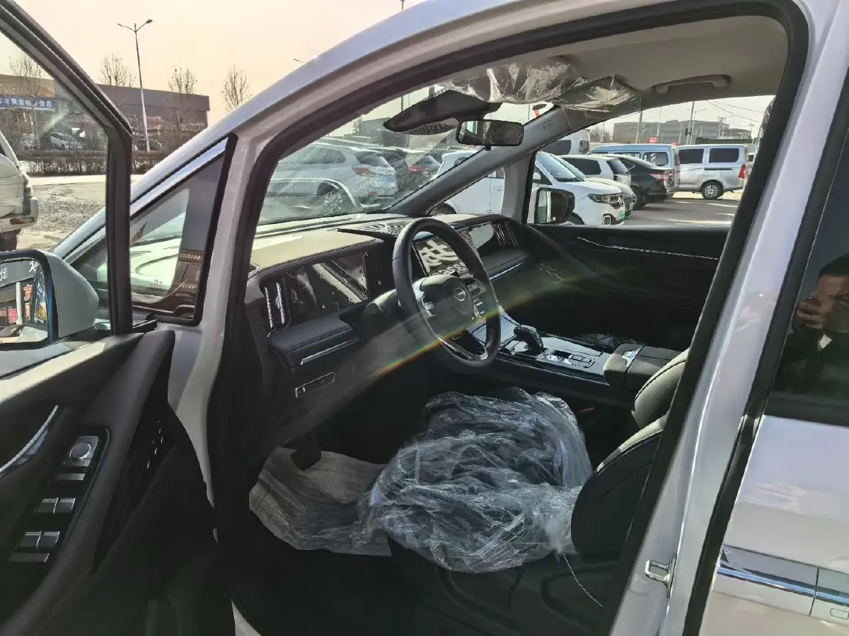 2023 Golden Dragon Sea Lion BEV 41.86KWH,autocango,china used car exporter,china ev exporter,chinese used car exporter,chinese used ev exporter
