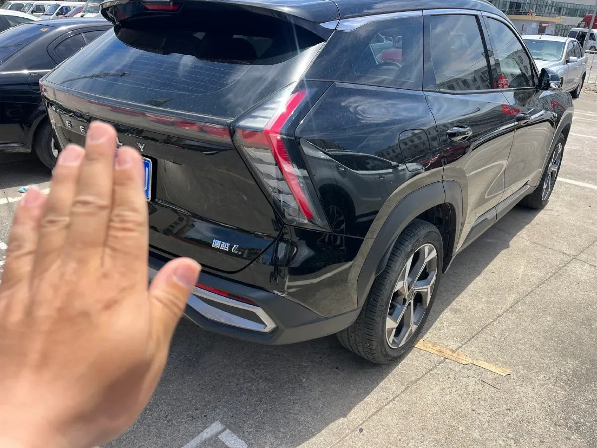 2023 Geely StarRay 1.5T 181HP L4 7DCT,autocango,china used car exporter,china ev exporter,chinese used car exporter,chinese used ev exporter