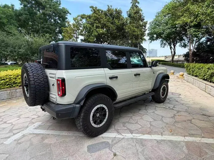 2026 Ford Bronco 2.3T 275HP L4 10AT,autocango,china used car exporter,china ev exporter,chinese used car exporter,chinese used ev exporter