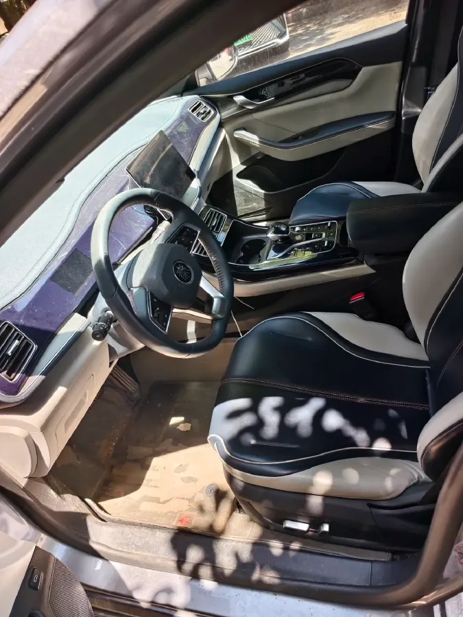 2021 Haval F7 1.5T 169HP L4 7DCT,autocango,china used car exporter,china ev exporter,chinese used car exporter,chinese used ev exporter