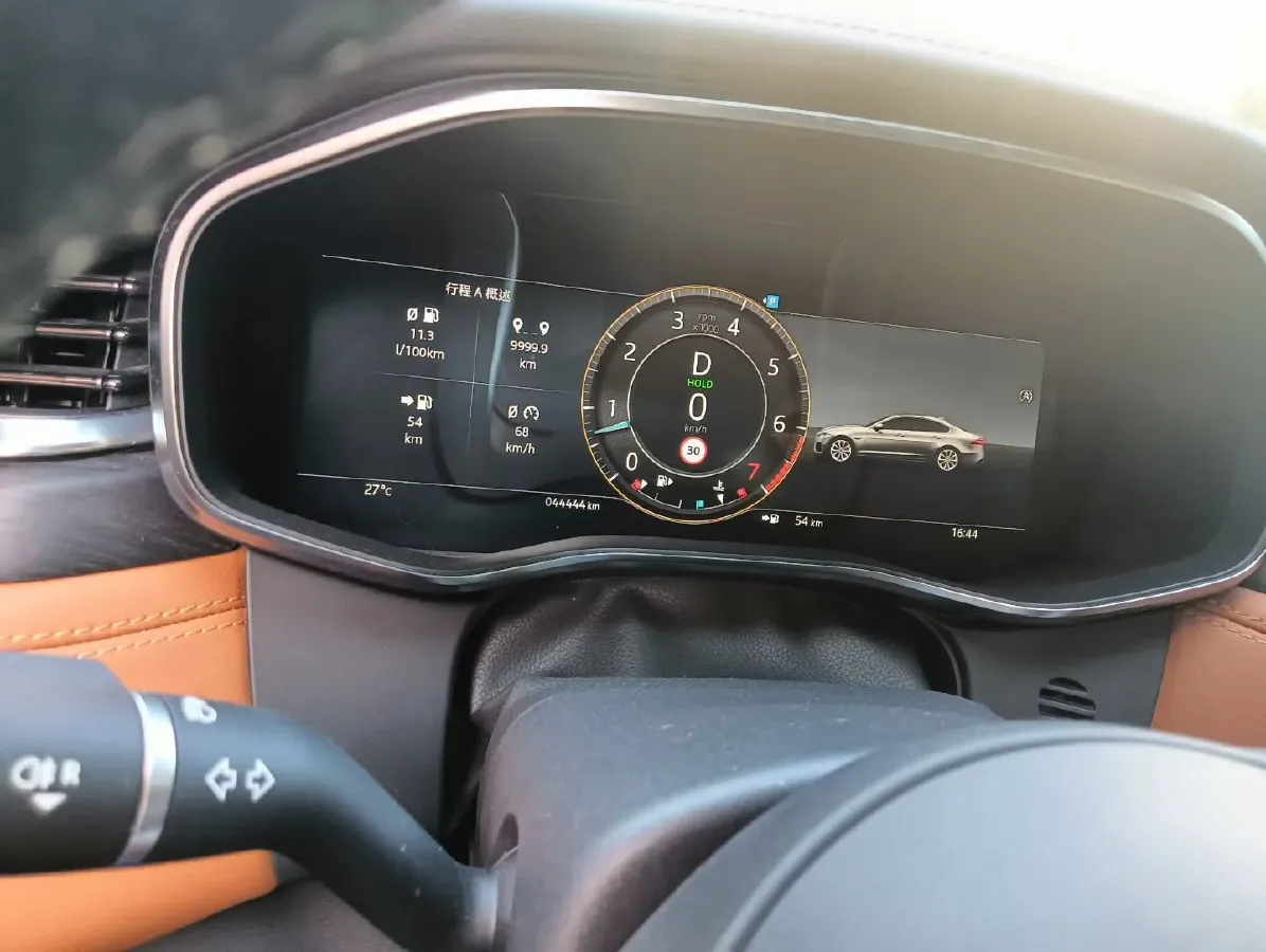 2022 Jaguar XFL 2.0T 250HP L4 8AT,autocango,china used car exporter,china ev exporter,chinese used car exporter,chinese used ev exporter
