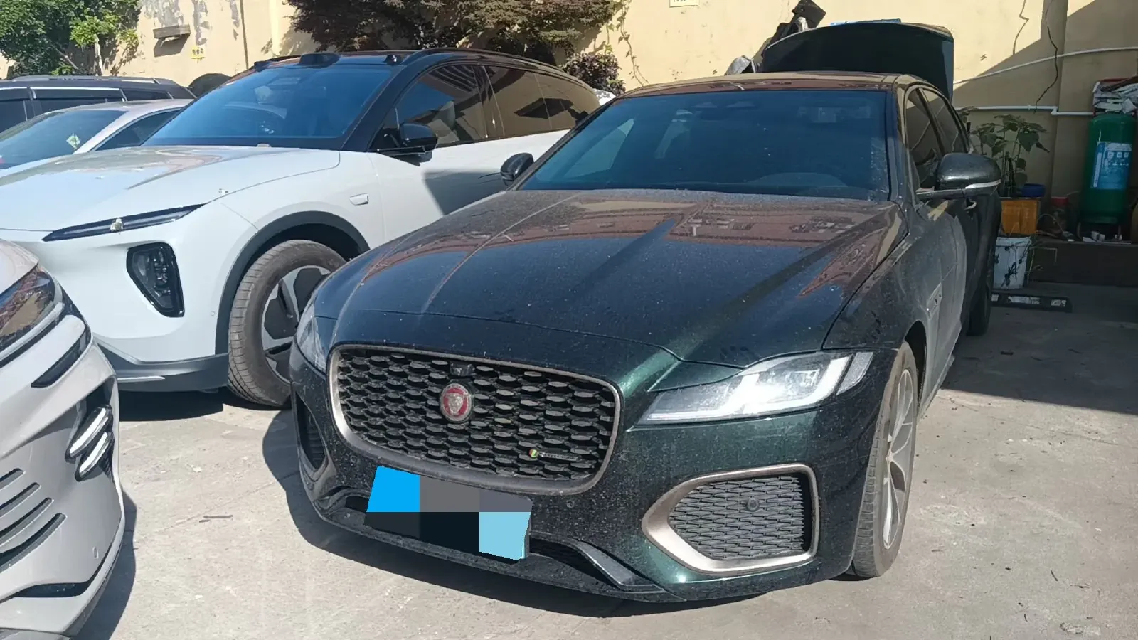 2022 Jaguar XFL 2.0T 250HP L4 8AT,autocango,china used car exporter,china ev exporter,chinese used car exporter,chinese used ev exporter