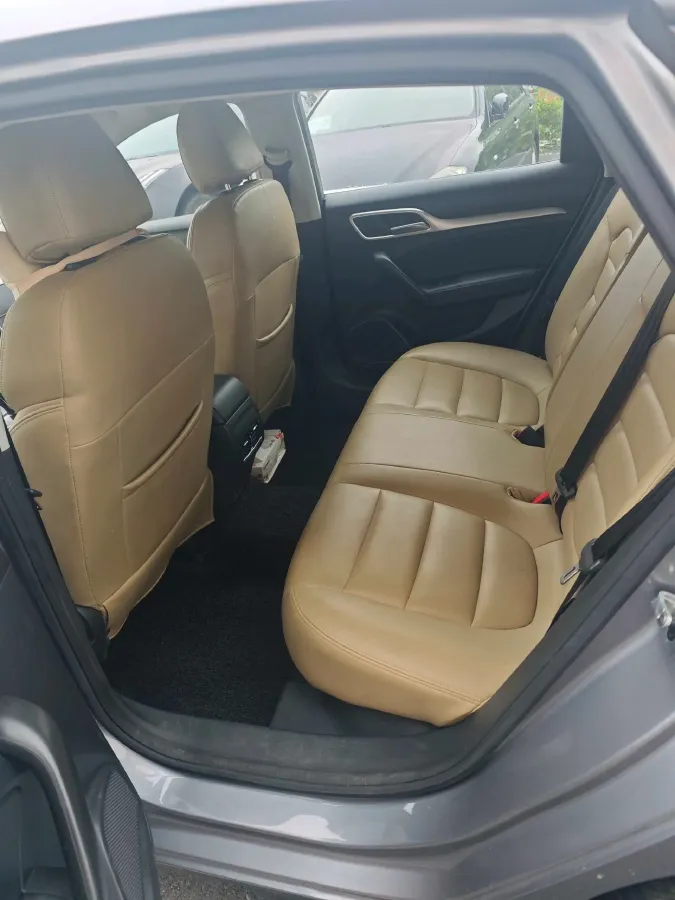 2019 MAXUS D60 1.5T 169HP L4 7DCT,autocango,china used car exporter,china ev exporter,chinese used car exporter,chinese used ev exporter