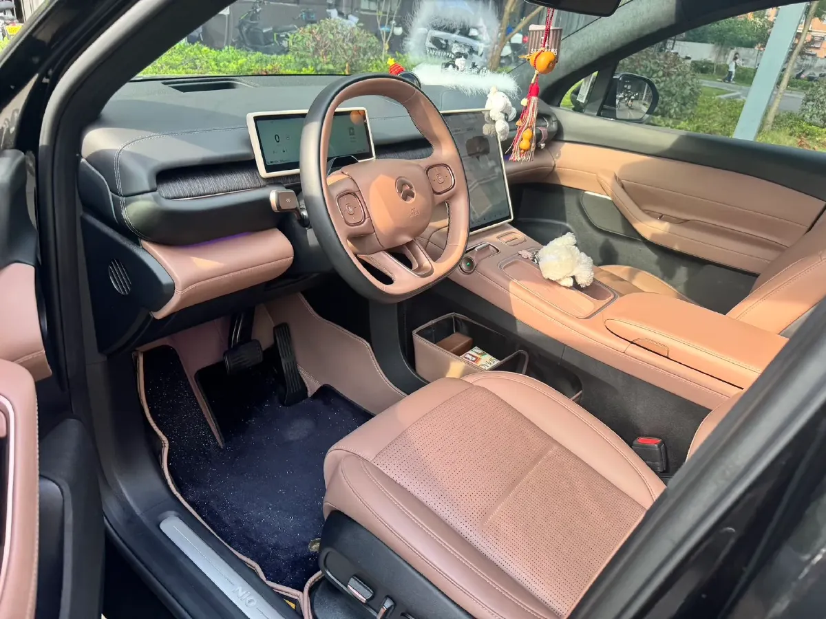 2024 NIO ES6 BEV 75KWH,autocango,china used car exporter,china ev exporter,chinese used car exporter,chinese used ev exporter