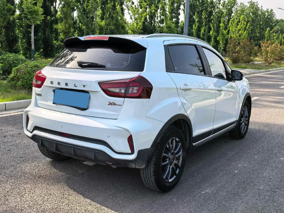 2021 Geely Vision X3 1.5L 109HP L4 CVT,autocango,china used car exporter,china ev exporter,chinese used car exporter,chinese used ev exporter