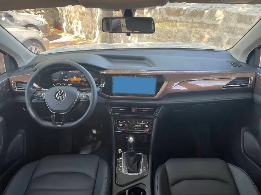 2022 Volkswagen Tharu 2.0T 186HP L4 7DCT,autocango,china used car exporter,china ev exporter,chinese used car exporter,chinese used ev exporter
