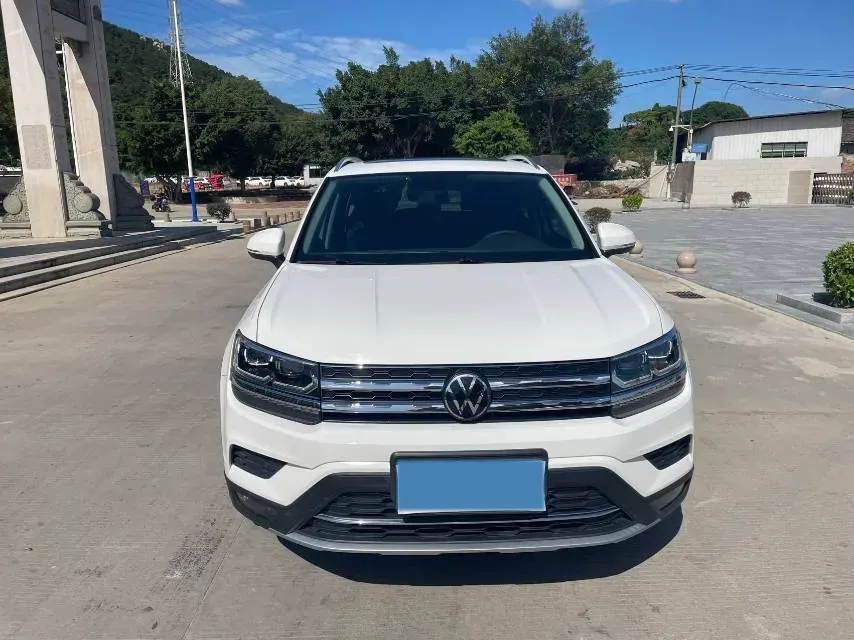 2022 Volkswagen Tharu 2.0T 186HP L4 7DCT,autocango,china used car exporter,china ev exporter,chinese used car exporter,chinese used ev exporter