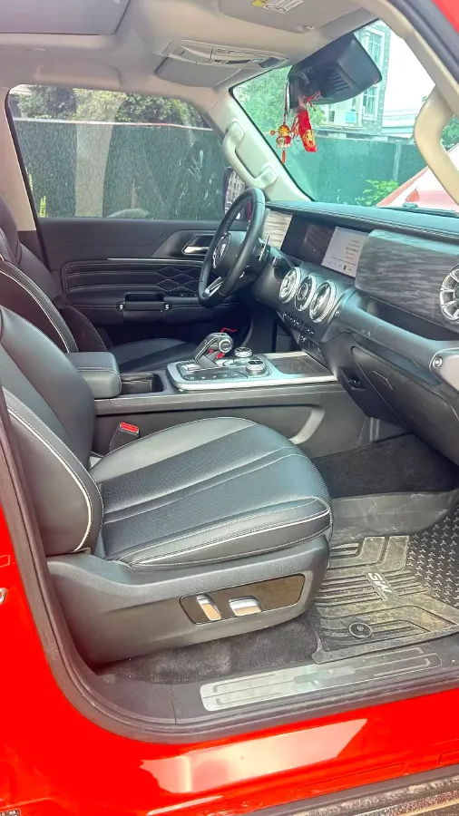 2023 Tank 300 2.0T 227HP L4 8AT,autocango,china used car exporter,china ev exporter,chinese used car exporter,chinese used ev exporter