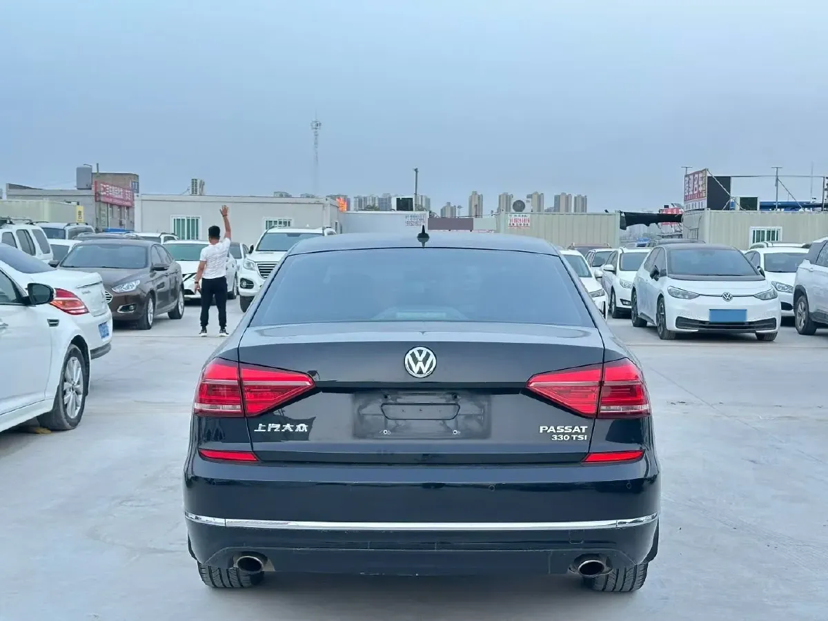 2017 Volkswagen Passat 1.8T 180HP L4 7DCT,autocango,china used car exporter,china ev exporter,chinese used car exporter,chinese used ev exporter