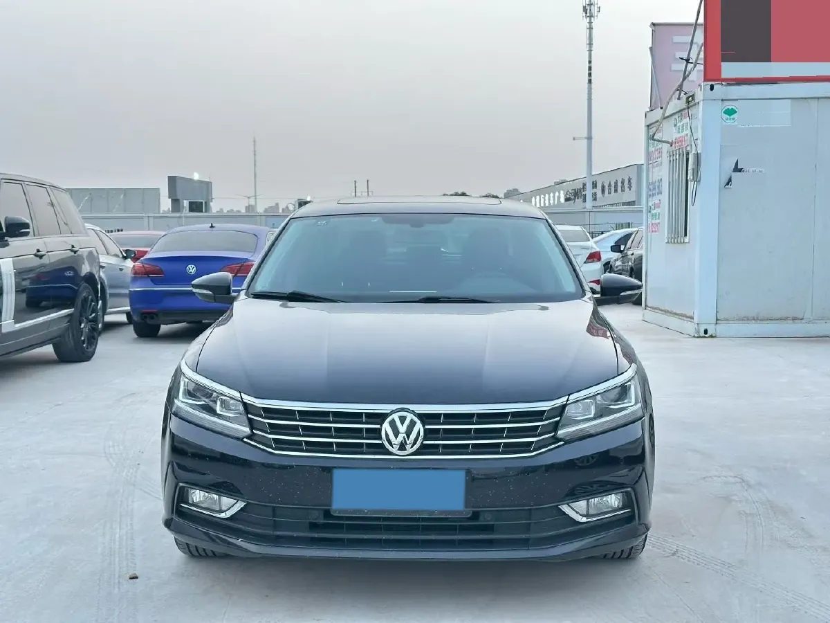 2017 Volkswagen Passat 1.8T 180HP L4 7DCT,autocango,china used car exporter,china ev exporter,chinese used car exporter,chinese used ev exporter