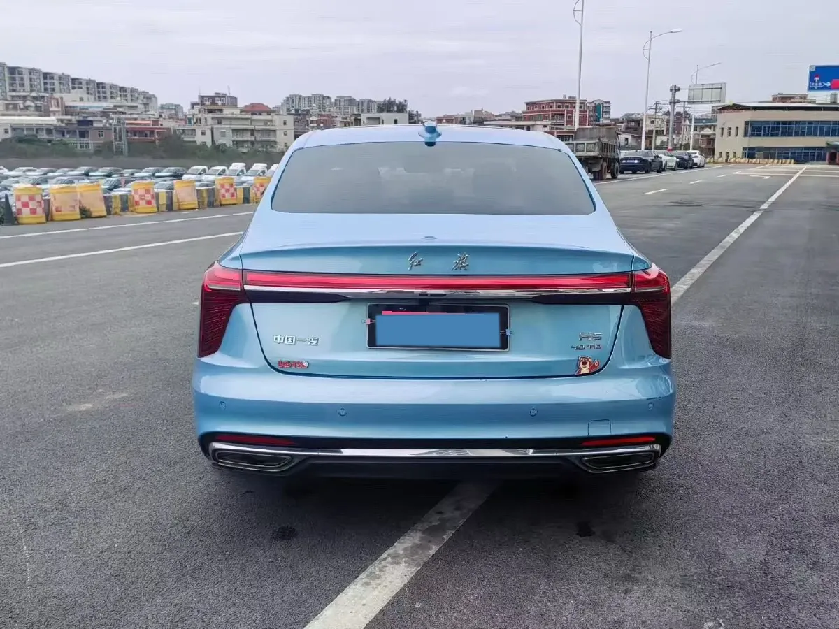 2023 HongQi H5 2.0T 224HP L4 8AT,autocango,china used car exporter,china ev exporter,chinese used car exporter,chinese used ev exporter