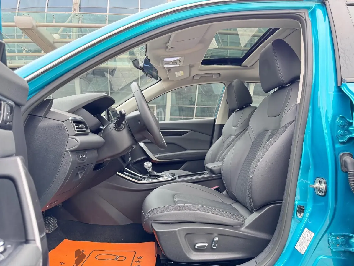 2020 DongFeng Aeolus YiXuan 1.5T 150HP L4 6DCT,autocango,china used car exporter,china ev exporter,chinese used car exporter,chinese used ev exporter