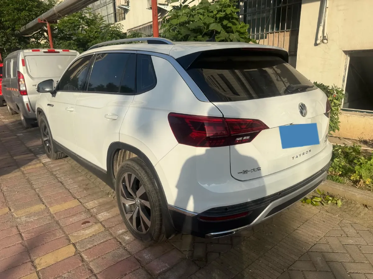 2021 Volkswagen Tayron 2.0T 186HP L4 7DCT,autocango,china used car exporter,china ev exporter,chinese used car exporter,chinese used ev exporter