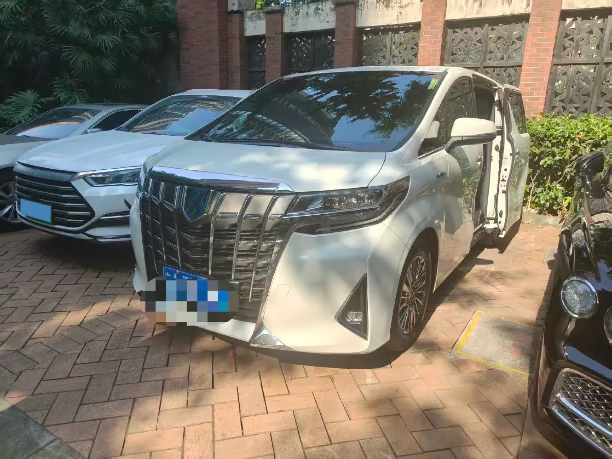 2020 Toyota Alphard 2.5L 117HP L4 E-CVT Hybrid,autocango,china used car exporter,china ev exporter,chinese used car exporter,chinese used ev exporter