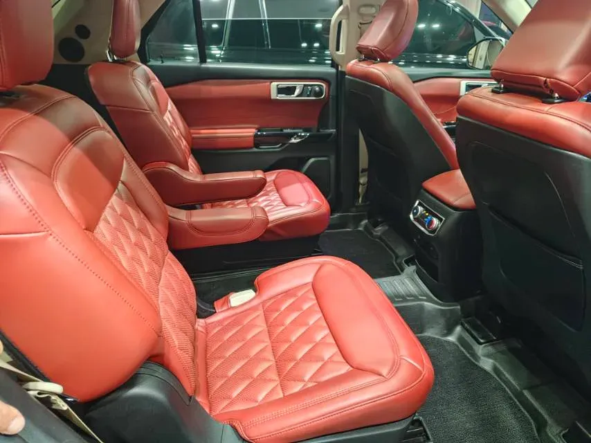 2020 Ford Explorer 2.3T 276HP L4 10AT,autocango,china used car exporter,china ev exporter,chinese used car exporter,chinese used ev exporter