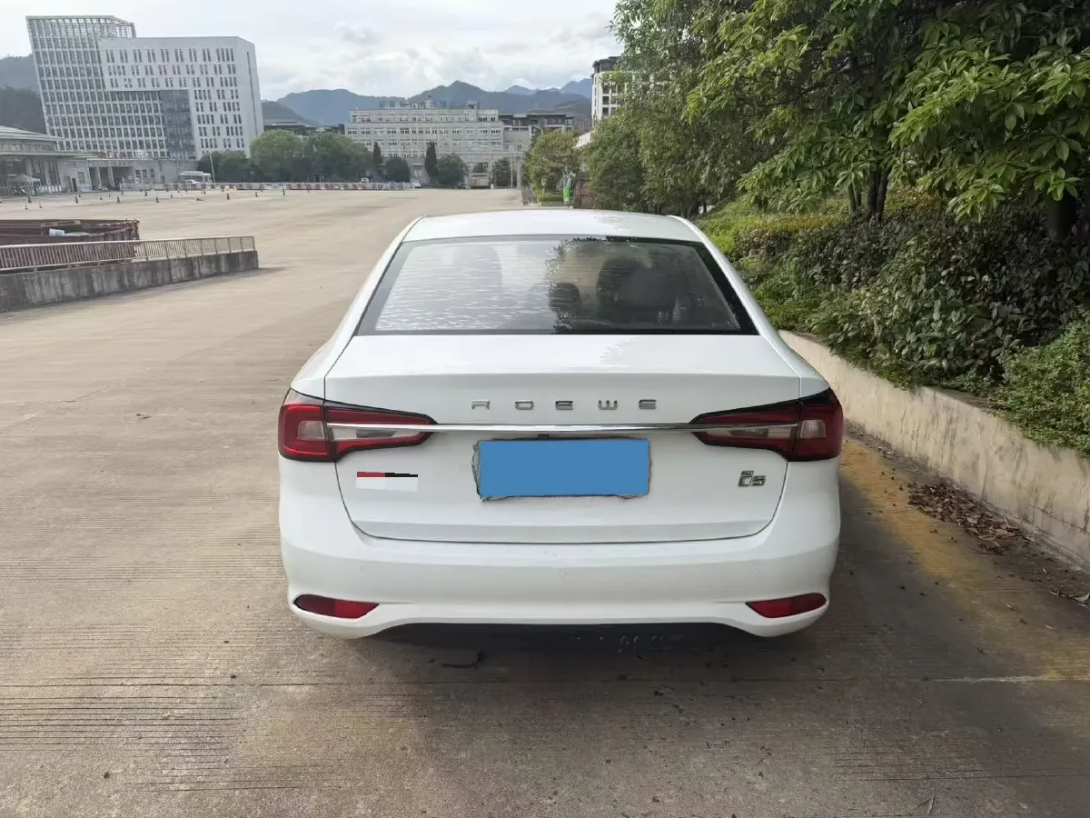 2019 Roewe i5 1.5L 120HP L4 CVT,autocango,china used car exporter,china ev exporter,chinese used car exporter,chinese used ev exporter