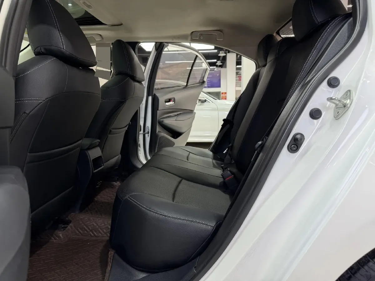 2021 Toyota Corolla 1.5L 121HP L3 CVT,autocango,china used car exporter,china ev exporter,chinese used car exporter,chinese used ev exporter