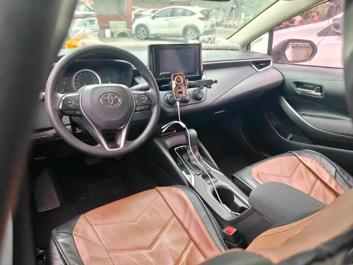 2021 Toyota Corolla 1.2T 116HP L4 CVT,autocango,china used car exporter,china ev exporter,chinese used car exporter,chinese used ev exporter
